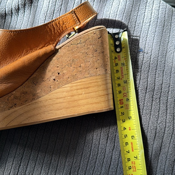 LAOCOONTE made in Spain, Wedge Thong Sandal - Picture 7 of 7